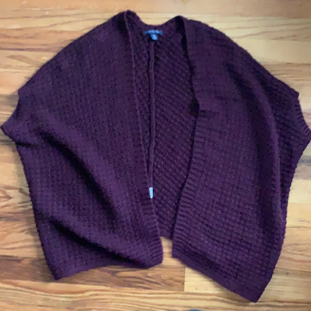 👚3/$20 👚 American Eagle Outfitters Short-Sleeved Sweater Cardigan